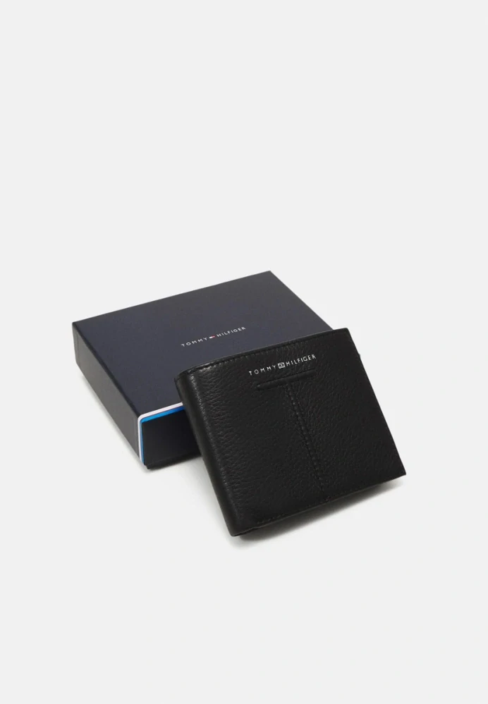 Pánská kožená peněženka Tommy Hilfiger CENTRAL FLAP AND COIN